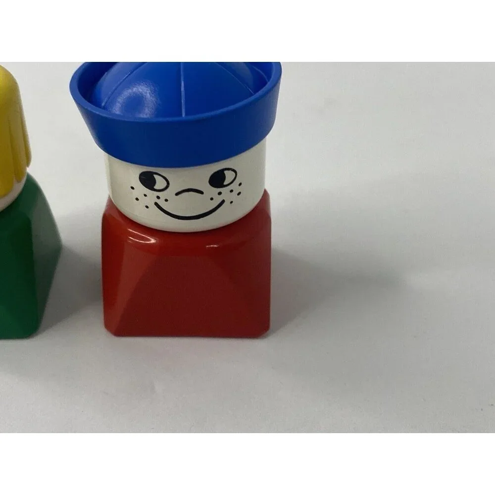 Duplo Lego Sailor‎ And Boy W/ Blonde Hair Vintage Red & Green Lot Of 2